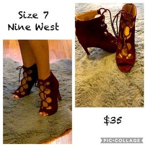 Burgundy color, velvet material